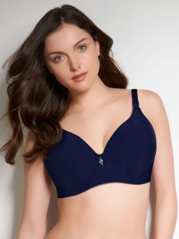 6 Tips for Bra Shopping When You Have Big Boobs