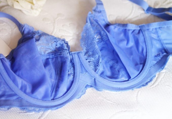 Know Your Lingerie Seams : A Guide on Types of Lin