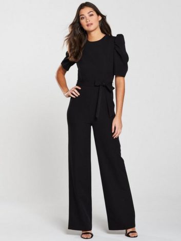 Ace the jumpsuit look this summer..choosing the