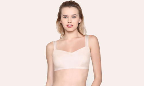 Understanding Uneven Breasts: Causes, Concerns, and Normalcy - Front Room  Underfashions