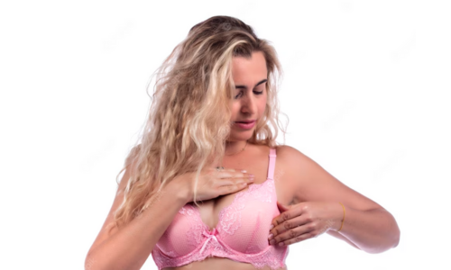 Brastop  D-K Cup Experts Since 2003 on X: An important bra fitting  tip/reminder from @lingerieprin! Make sure you scoop & swoop all the breast  tissue into place - it can make
