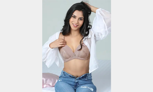 Ways to style a wired bra